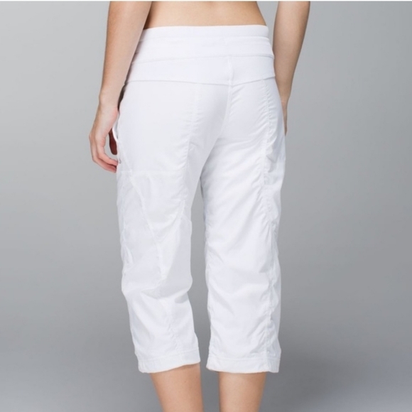 Lululemon Studio Crop Sz4 - Picture 2 of 8